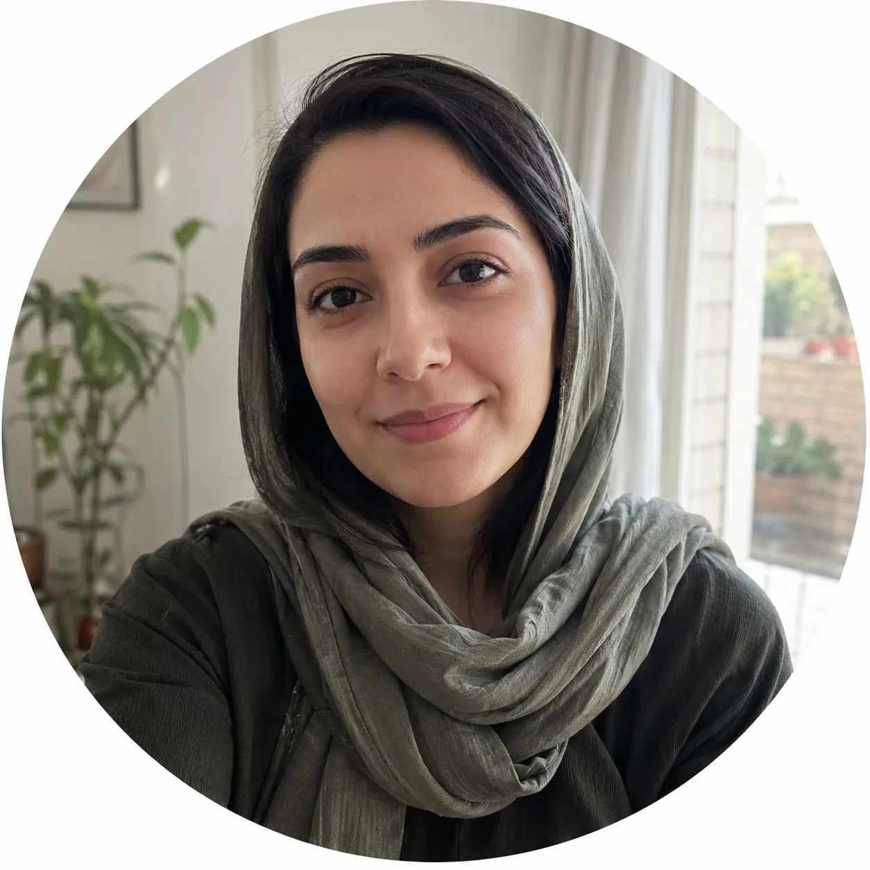 سارا معتمدی